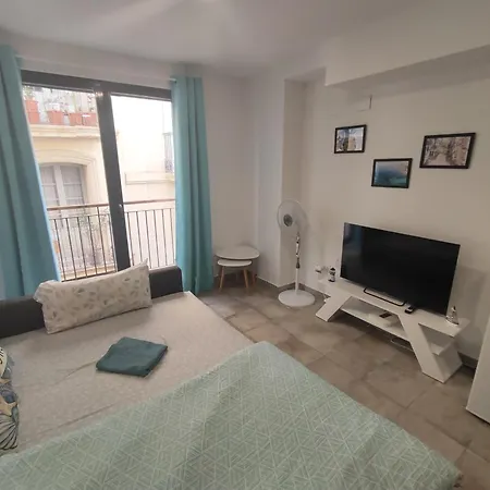 Апартаменты Charming Duplex - Historic Center - 7min To Аликанте