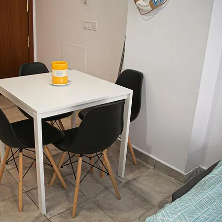 Charming Duplex - Historic Center - 7min To * Аликанте