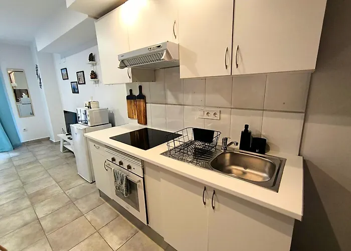 Duplex - 7min To - Historic Center *