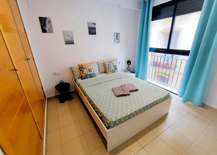 Duplex - 7min To - Historic Center